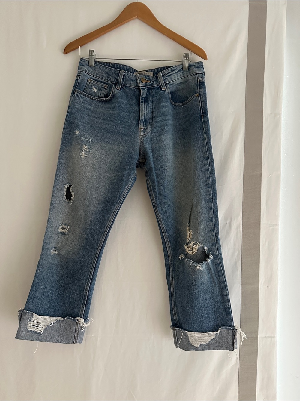 Zara Distressed Boyfriend Jeans in Mid Blue